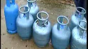 3 Bin Adet LPG Tüpü Sel Nedeniyle İzmit Körfezi'ne Dağıldı