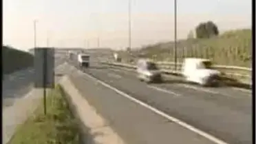 Üstgeçit Yokluğu, Liseli Gencin Canına Mal Oldu