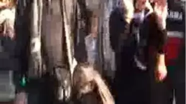 Önce Bayramlaşma Sonra Protesto 