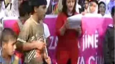 Şanlıurfa´Da Kadınlardan Şiddet Protestosu