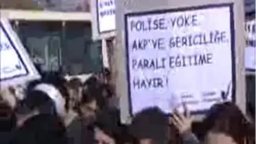 Başbakan Erdoğan'ın Rektörlerle Buluşması Eylemlerle Başladı