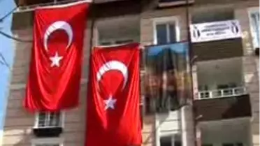 Görme Engelli İkizler İlgi Odağı Oldu