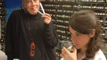 Nahide Büyükkaymakçı’nın Çukurcuma’daki Atölyesi İçin Özel Bir Koku Hazırladı…