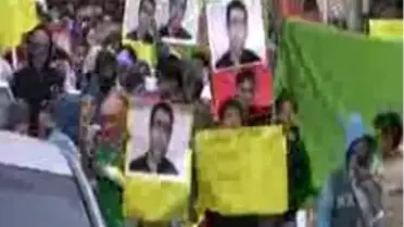 Viranşehir'de Öcalan Sloganlı Yürüyüş