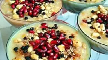 - Alevi Kültür Merkezi Almanya'da Aşure Dağıttı