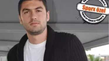 'Türk Futbolcusuna Hakarettir!'