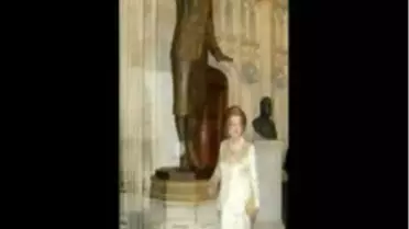 Tony Blair'e 'Bronz Heykel' Önerisi Kızdırdı