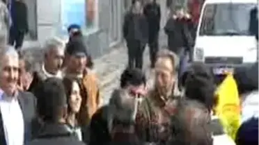 BDP'li Demirtaş'tan, AKP, CHP Ve MHP'ye Ağır Eleştiri