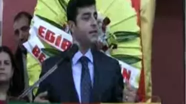 BDP'li Demirtaş'tan, AKP, CHP Ve MHP'ye Ağır Eleştiri.