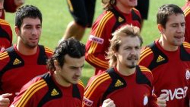 Dha Spor - Galatasaray'ın Antalya Kampı Sorunlu Başladı