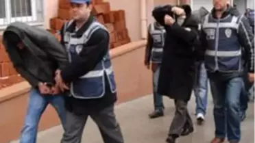 İzmit'te Polisleri Bıçaklayan Zanlılar Mahkemeye Sevk Edildi