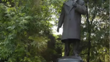 İzmir, Nazım Hikmet’i Anıyor