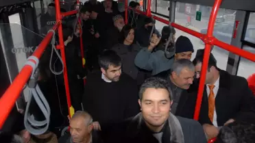 Yeni Otobüsler Törenle Hizmete Girdi