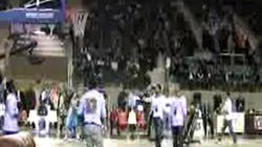 Eskişehir'de Nefes Kesen Basketbol Gösterileri