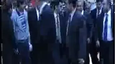 Arınç, Hisar Camii'ni Ziyaret Etti