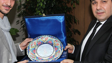 Göksu’ya 'Onur Belgesi'
 
 
