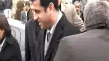 BDP Genel Başkanı Selahattin Demirtaş, Van'da Kütüphane Açtı
