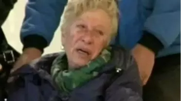 Foster'ın Annesi Kızının Evine Geldi