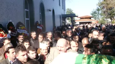 Ertuğrul Mandev Dualarla Defnedildi
