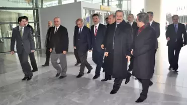 Bakan Çağlayan’dan Merinos Akkm’ye Övgü