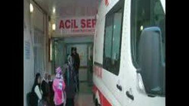 Dereye Düşen Çobanı Vatandaşlar Kurtardı