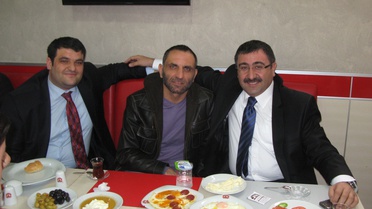 Memati Ve Okur Kümes’te Buluştu