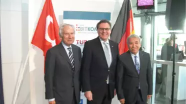 Tübisad Başkanı CeBIT'te Konuştu!