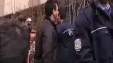 (Özel) Adliye Önünde Silahlı Velayet Kavgası: 4 Yaralı