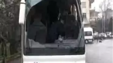 Kocaeli - Temde Devrilen Otobüs 100 Metre Kaydı; 17 Yaralı