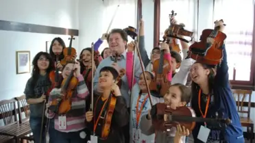 Enka’da Çocuklar İçin Neşeli Pazarlar