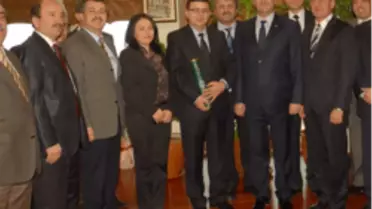 Höh’den Başkan Dündar’a Ziyaret