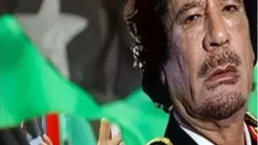 Kaddafi Güçleri Misrata'yı Bombalıyor
