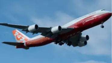Boeing 747-8 Intercontinental İlk Uçuşunu Gerçekleştirdi.