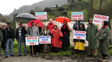 Büyük Anadolu Yürüyüşüne 77 Yaşındaki Hilmiye Nine De Katıldı
