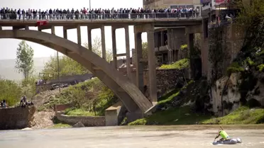 Hasankeyf'te Kelek Yarışı