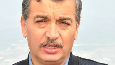 Gökyüzünde Yamaç Paraşütü Cümbüşü