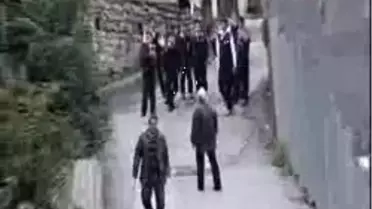 3 'Veto' Yürüyüşünde Molotof ve Taş Yağmuru