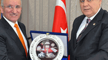 Sancaklar Vakfı Başkanı Suat Sancak, Vali Musa Çolak'ı Ziyaret Etti
