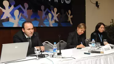 Çocuklarımız İçin Güzel Bir Gelecek İnşa Ediyoruz