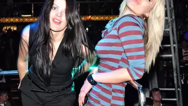 Kemer'de Çılgın Geceler Başladı