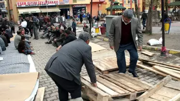 Doğu'da Çadır Gerginliği