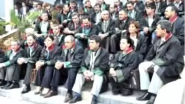 Kck/tm Davasında Kriz Sürüyor, Avukatlar Duruşmaya Katılmadı