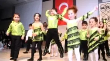 Miniklerin 23 Nisan Coşkusu