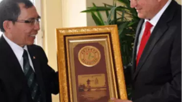 Filipinler Ankara Büyükelçisi Pedro Chan Belediye Başkan Savaş’ı Ziyaret Etti