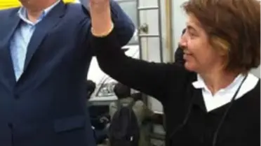 'Çav Bella'da Halay Çeken AK Parti'liler