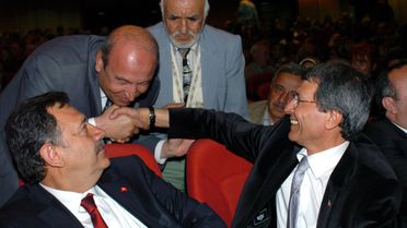 Halaçoğlu: Türk Olduğunu Söyleyemeyen Kişilerce Yönetiliyoruz'