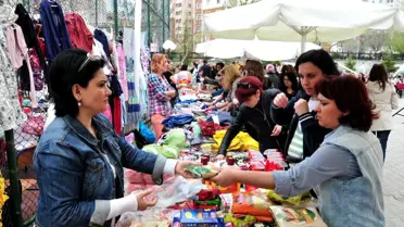 Okul Yararına Düzenlenen Kermesilk Bağışı Başkan Yusuf Uzun’dan