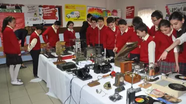 Rahmi Koç Müzesi'nin Müzebüs'ü 200 Bininci Öğrenciye Ulaştı