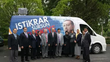 Ak Parti Bursa Milletvekili Adayı Mustafa Öztürk, Esnafı Ziyaret Etti