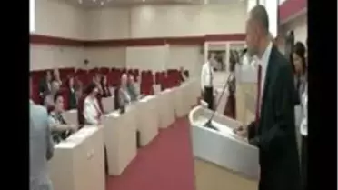 İzmir İl Genel Meclisi'nde Gerginlik